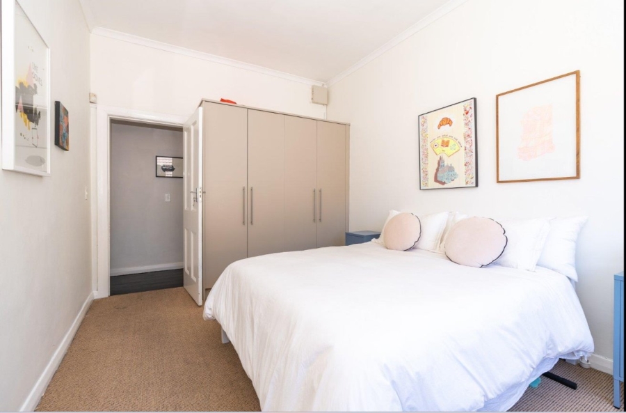 To Let 2 Bedroom Property for Rent in Vredehoek Western Cape